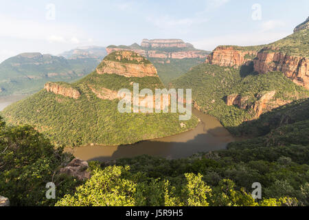 Blick auf den Blyde River bei Sonnenuntergang in Südafrika Stockfoto