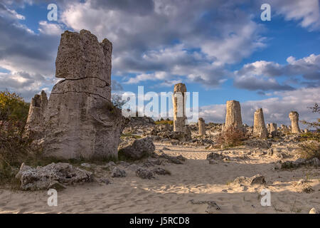 Pobiti Kamani - natürlichen Felsformationen in Varna Provinz, Bulgarien. Stockfoto
