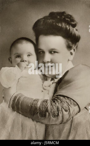 Wilhelmina (1880-1962), Königin der Niederlande 1890 – 1948, mit Tochter, Prinzessin Juliana, Porträt, 1909 Stockfoto