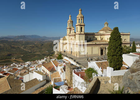 La Iglesia de Nuestra Señora De La Encarnación, Olvera, Cádiz, Andalusien, Spanien Stockfoto