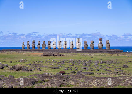 Moai Statuen der Ahu Tongariki - Osterinsel, Chile Stockfoto