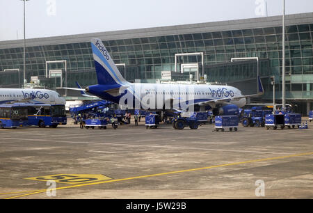 Airbus A320 von Indigo am internationalen Flughafen Kolkata operiert 7. Februar 2016 Stockfoto