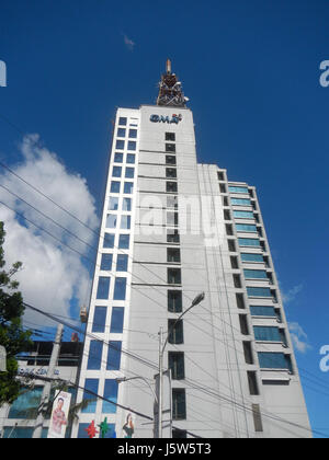 Das GMA Network Center befindet sich in der Timog Avenue und ist ein bedeutendes Sendezentrum auf den Philippinen, das als Hauptsitz des GMA Network dient. Stockfoto