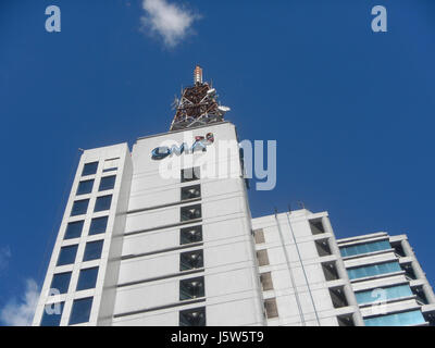 Das GMA Network Center ist ein bekanntes Sendezentrum an der Timog Avenue in Quezon City, Philippinen. Es ist der Hauptsitz von GMA Network, einem der führenden Medienunternehmen des Landes. Stockfoto