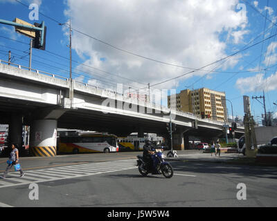Das GMA Network Center ist ein bedeutender Sendebetrieb in der Timog Avenue, der sich für Fernseh- und Radiosendungen einsetzt. Das Zentrum spielt eine zentrale Rolle in der Medienproduktion auf den Philippinen. Stockfoto