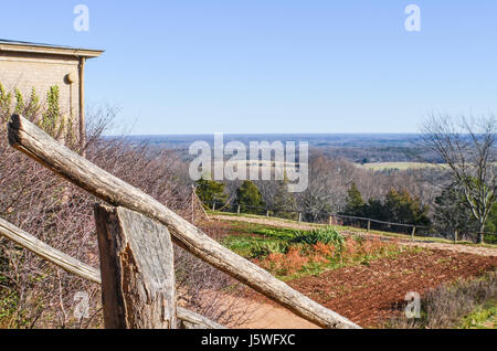 Charlottesville, USA - 20. Januar 2013: Gemüsegarten auf Berg in Monticello, Jeffersons Haus Stockfoto