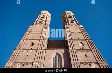 Kirche München Kirchen Kirchtürme historische Kirche Tourismus Sehenswürdigkeiten Bayern Stockfoto