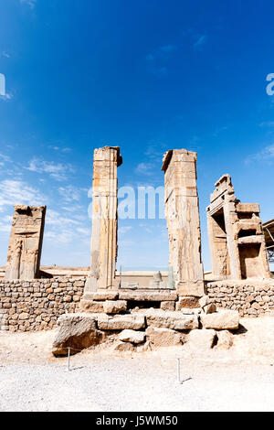 Ruinen von Persepolis historische Stadt Shiraz, der Bau dieses beeindruckenden Palastes begonnen von Darius i., einem Nachfolger des Cyrus, 518 v. Chr.. Stockfoto