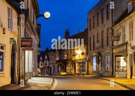 Morgendämmerung in kleinen Cotswold Stadt von Winchcombe, Gloucestershire, England. Stockfoto