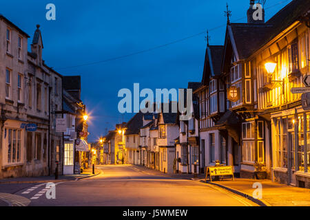 Morgendämmerung in Cotswold Stadt von Winchcombe, Gloucestershire, England. Stockfoto