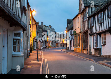 Morgendämmerung in Cotswold Stadt von Winchcombe, Gloucestershire, England. Stockfoto