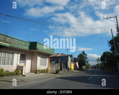 Dieser Eintrag bezieht sich auf die Straßen und Baranggays innerhalb der Santa Cruz Subdivision, Gapan in Nueva Ecija, Philippinen und hebt wichtige Bereiche der lokalen Gemeinde hervor. Stockfoto