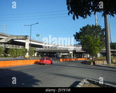 03811 Vertrieb Interchange South Luzon Expressway Metro Manila Skyway Makati Stadt Pasay 41 Stockfoto