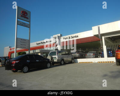 02641 Parulan Plaridel, Bulacan insgesamt Toyota 13 Stockfoto