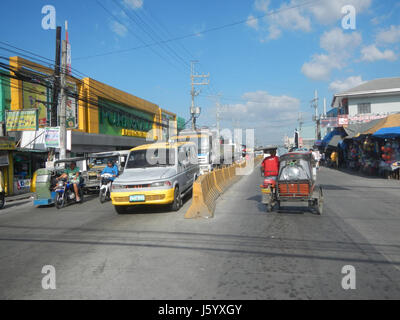 03277 Grenze wölbt sich Zeichen Tuktukan Tabe Malis Guiguinto Bulacan kommunale Straßen 19 Stockfoto