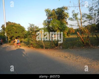 Dieser Eintrag bezieht sich auf den Standort von San Rafael Ildefonso, einer Gemeinde in Bulacan, Philippinen, mit bemerkenswerten Straßen und Infrastruktur einschließlich einer Kapelle und mehreren Baranggays, die sich auf lokale Verwaltung und Gemeindeentwicklung konzentrieren. Stockfoto