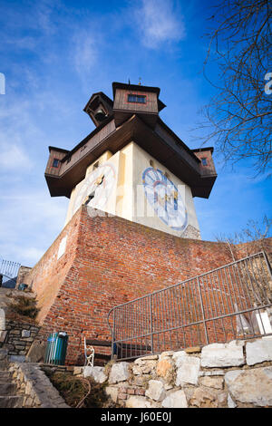 Graz, Österreich - 16. Januar 2011: Uhrturm alten Uhrturm in Graz, Steiermark, Österreich Stockfoto