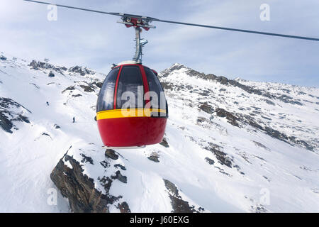 Seilbahn gehen zum Kitzsteinhorn Gipfel, Kaprun, Österreich Stockfoto