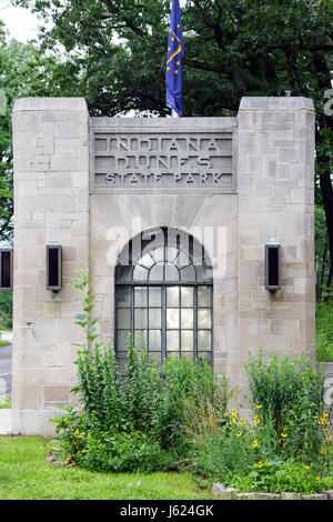 Indiana Chesterton, Indiana Dunes State Park, Lake Michigan Eingang, Vorderseite, Naturschutzgebiet, geschütztes Land, Gebäude, Wachhaus, Bogenfenster, IN080720014 Stockfoto