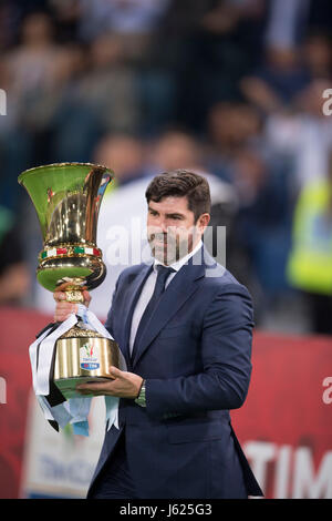 Marcelo Salas, 17. Mai 2017 - Fußball / Fußball: Marcelo Salas trägt die Trophäe, bevor die Coppa Italia (TIM Cup) Finale match zwischen Juventus 2: 0 SS Lazio Rom im Stadio Olimpico in Rom, Italien. (Foto von Maurizio Borsari/AFLO) Stockfoto