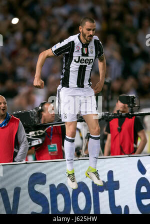 Rom, Italien. 17. Mai 2017. Leonardo Bonucci (Juventus) Fußball: Leonardo Bonucci von Juventus Turin feiert nach Tor ihre 2. während der Coppa Italia (TIM Cup) Finale zwischen Juventus 2: 0 SS Lazio Rom im Stadio Olimpico in Rom, Italien. Bildnachweis: Maurizio Borsari/AFLO/Alamy Live-Nachrichten Stockfoto