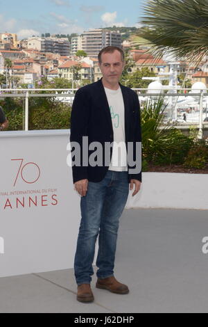 Cannes, Frankreich. 11. Mai 2016. CANNES, Frankreich - 19. Mai: Schauspieler Merab Ninidze besucht die "Jupiter Mond" Fototermin während der 70. jährlichen Cannes Film Festival im Palais des Festivals im 19. Mai 2017 in Cannes, Frankreich Credit: Friedrich Injimbert/ZUMA Draht/Alamy Live News Stockfoto