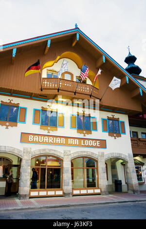 Michigan Frankenmuth, Bavarian Inn, Lodge, Hotel, deutsche ethnische Gemeinschaft, Architektur des alpinen Dorfes, Gebäude, Balkon, außen, vorne, Eingang, Lig Stockfoto