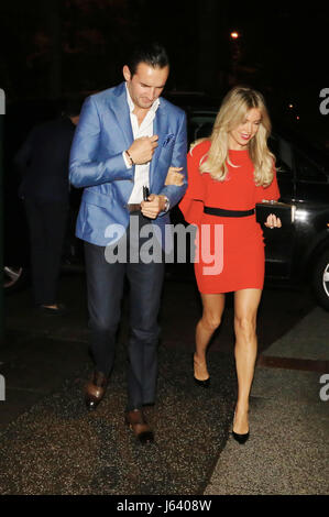 Sylvie Meis feiert Geburtstag und die Auseinandersetzung mit Charbel Aouad in Hamburg.  D: Sylvie Meis, Charbel Aouad wo: HAMBURG, Deutschland bei: Kredit-15. April 2017: Starpress/WENN.com Stockfoto