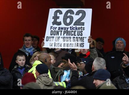 Manchester CITY-FAN mit 62 Pfund TIC ARSENAL V MANCHESTER CITY LONDON ENGLAND UK 13. Januar 2013 Stockfoto