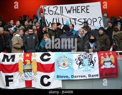 Manchester CITY-FAN mit 62 Pfund TIC ARSENAL V MANCHESTER CITY LONDON ENGLAND UK 13. Januar 2013 Stockfoto