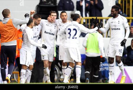 GARETH BALE feiert seinen 2. TOTTENHAM HOTSPUR V NEWCASTLE LONDON ENGLAND UK 9. Februar 2013 Stockfoto