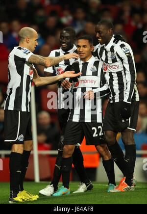 SYLVAIN MARVEAUX feiert HI ARSENAL V NEWCASTLE UNITED LONDON ENGLAND UK 29. Dezember 2012 Stockfoto