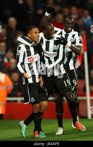 SYLVAIN MARVEAUX feiert HI ARSENAL V NEWCASTLE UNITED LONDON ENGLAND UK 29. Dezember 2012 Stockfoto