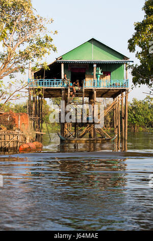 Stock Foto - schwimmende Dorf auf dem Tonle Sap See, Provinz Siem Riep, Kambodscha Stockfoto