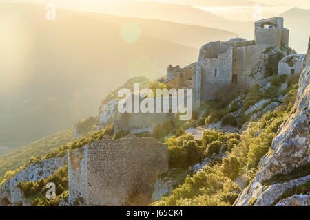 Frankreich, Aude, Duilhac-sous-Peyrepertuse, Peyrepertuse Castle Stockfoto