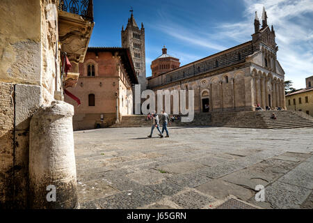 MASSA MARITTIMA, Italien - 14. Mai 2017: Toskana, die Kathedrale St. Cerbone, mittelalterliche Stadt Massa Marittima in Italien Stockfoto