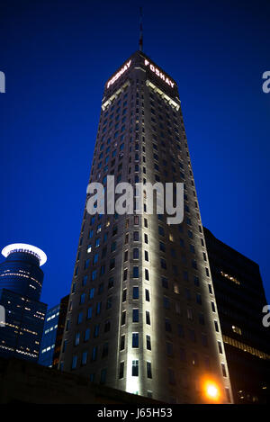 Foshay Tower in der Nacht in Downtown Minneapolis, Hennepin County, Minnesota, USA Stockfoto