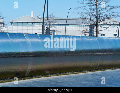 Die Schneide Skulptur aus Sheffield Edelstahl, Garbe Square, Sheffield, South Yorkshire, England Stockfoto