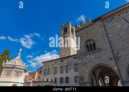 Detail von Piazza Vecchia in Bergamo, Italien Stockfoto