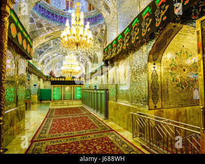 Innenansicht des Shah-e-Cheragh-Schrein In Shiraz, Iran Stockfoto