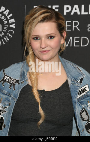 18. Mai 2017 - Beverly Hills, CA, USA - LOS ANGELES - Mai 18: Abigail Breslin im Jahr 2017 PaleyLive LA - '' Dirty Dancing: das neue ABC Musikereignis '' Premiere Screening und Gespräch am Paley Center for Media am 18. Mai 2017 in Beverly Hills, Kalifornien (Kredit-Bild: © Kay Blake über ZUMA Draht) Stockfoto