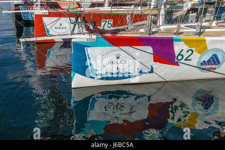 Bunte Yachten im Hafen in Hobart, am Ende der Sydney Hobart Yacht Race Stockfoto