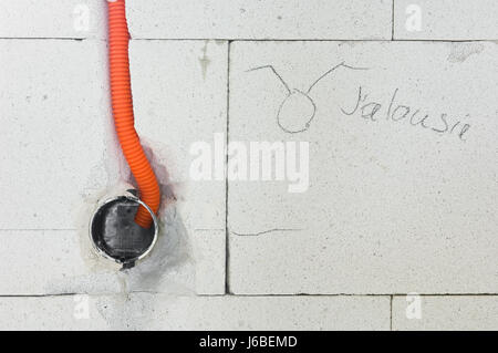 Aufbau Steckdose Steckdose elektrische vakanten Rohr Elektroinstallation Elektriker Stockfoto
