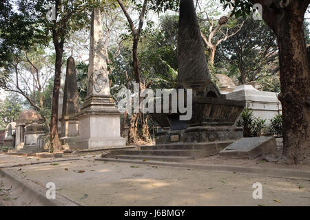 Kolkata Park Street Cemetery, 1767, am 8. Februar 2016 in Kolkata, Indien eröffnet. Stockfoto