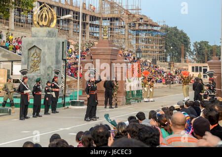 Wagah (Pakistan Indien) Grenze Zeremonie, Lahore, Pakistan Stockfoto