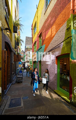 Der Neal Yard Square in Covent Garden, London, England, Vereinigtes Königreich, Großbritannien Stockfoto