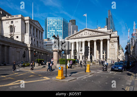 Bank Kreuzung mit der Bank von England und der Royal Exchange Gebäude in London, England Vereinigtes Königreich Großbritannien Stockfoto