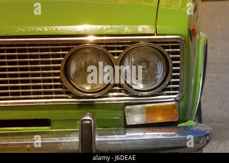 Scheinwerfer für Oldtimer. Getönten Stockfoto
