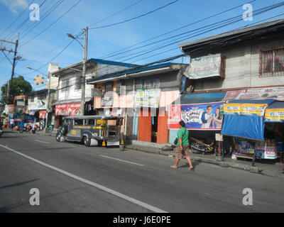 Dieser Eintrag bezieht sich auf verschiedene Straßen und Sehenswürdigkeiten in der Gegend von Sangandaan Barangay in Caloocan City, Philippinen. Sie hebt wichtige Infrastrukturen wie Straßen und Sehenswürdigkeiten hervor, die für die Navigation und die Stadtentwicklung in der Region wichtig sind. Stockfoto