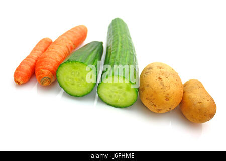 essen Nahrungsmittel Gurke Gemüse Karotte Ernährung frische Kartoffel Kartoffel Essen Stockfoto